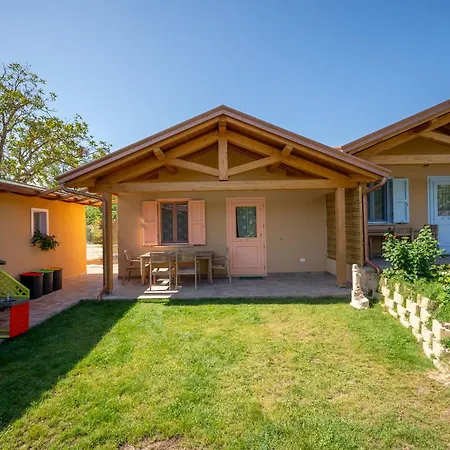 Il Campo Di Nonno Gio スポレート