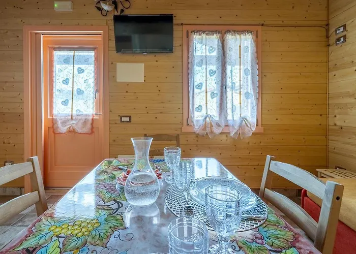 Il Campo Di Nonno Gio بيت للعطل